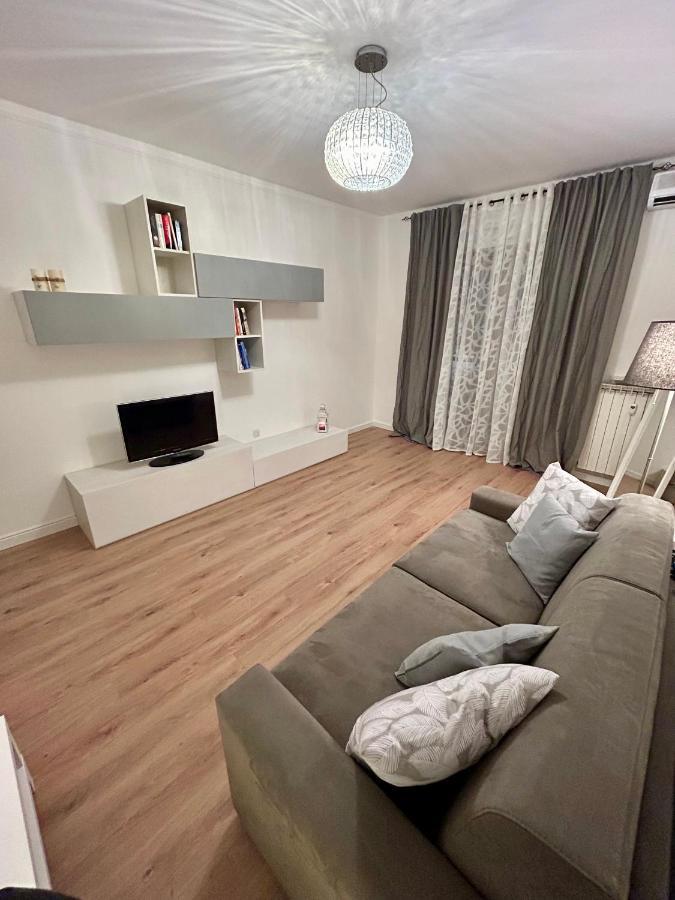 Apartamento Residenza D'Annunzio Trieste Exterior foto
